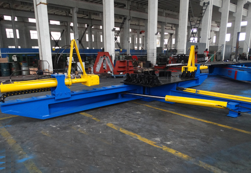 智能辣椒醬灌裝機生產線