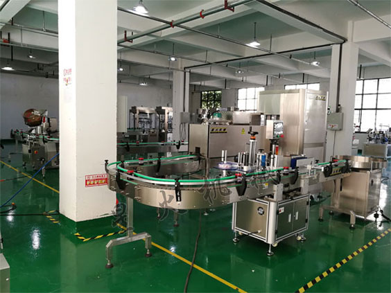 大型黃豆醬濃醬灌裝機-全自動黃豆醬生產線實拍